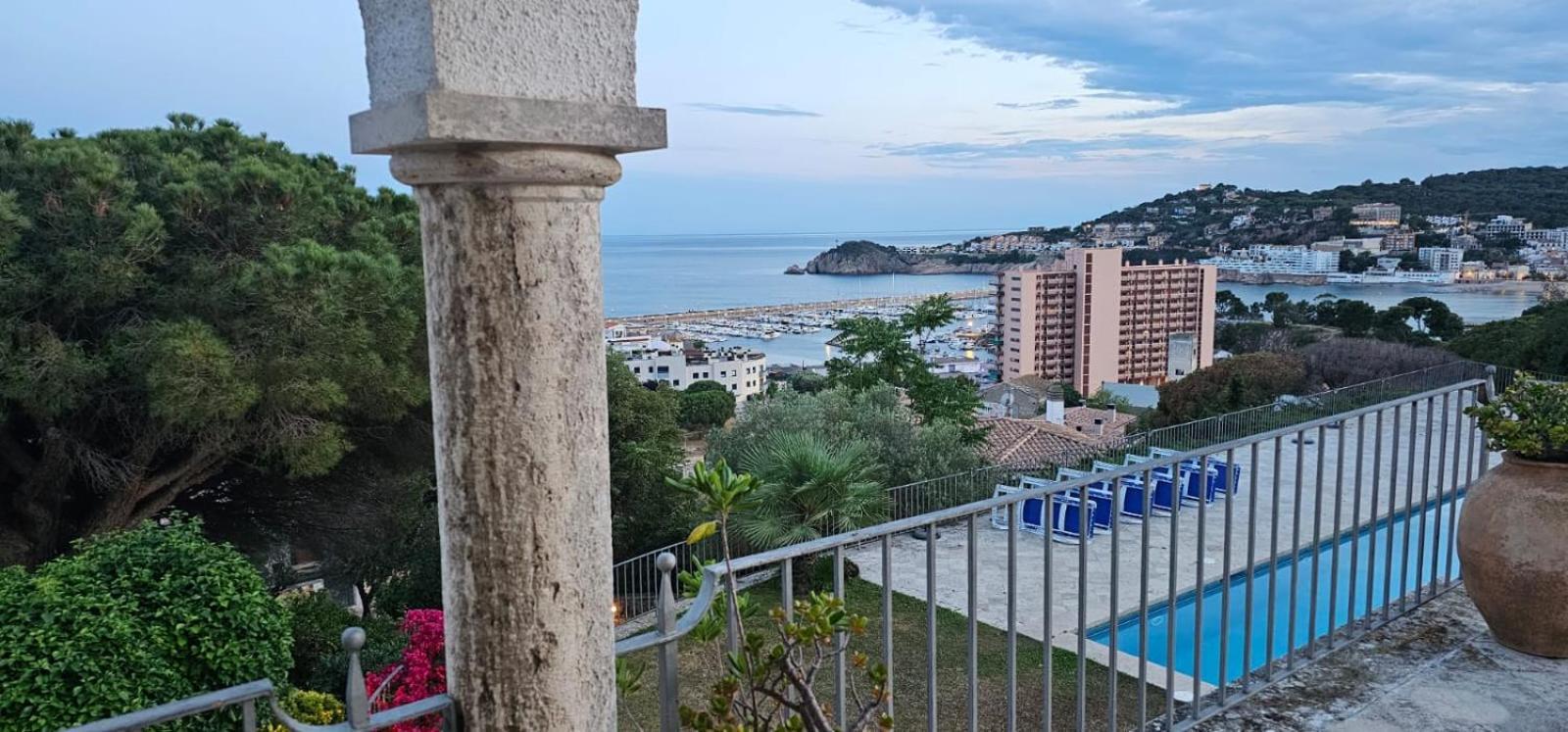 Villa Maricel Sant Feliu de Guíxols Exterior foto